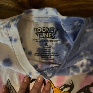 OLD NAVY tee shirt